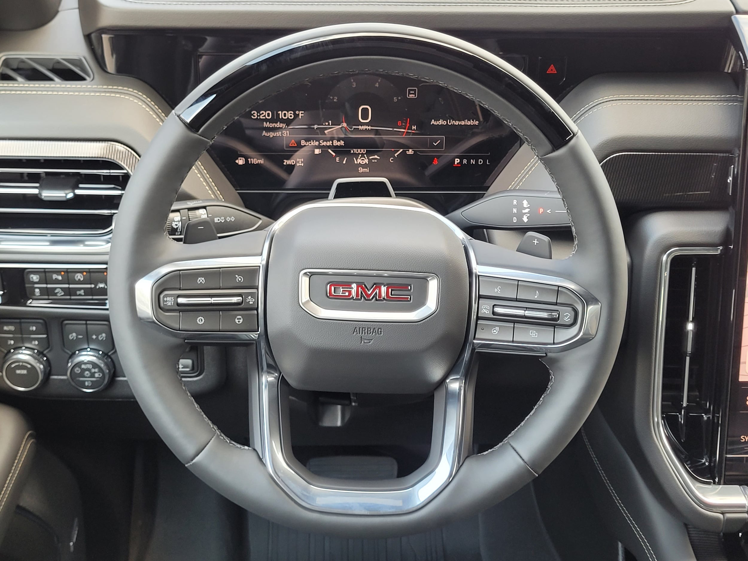 2026 GMC Yukon XL Elevation - Photo 10