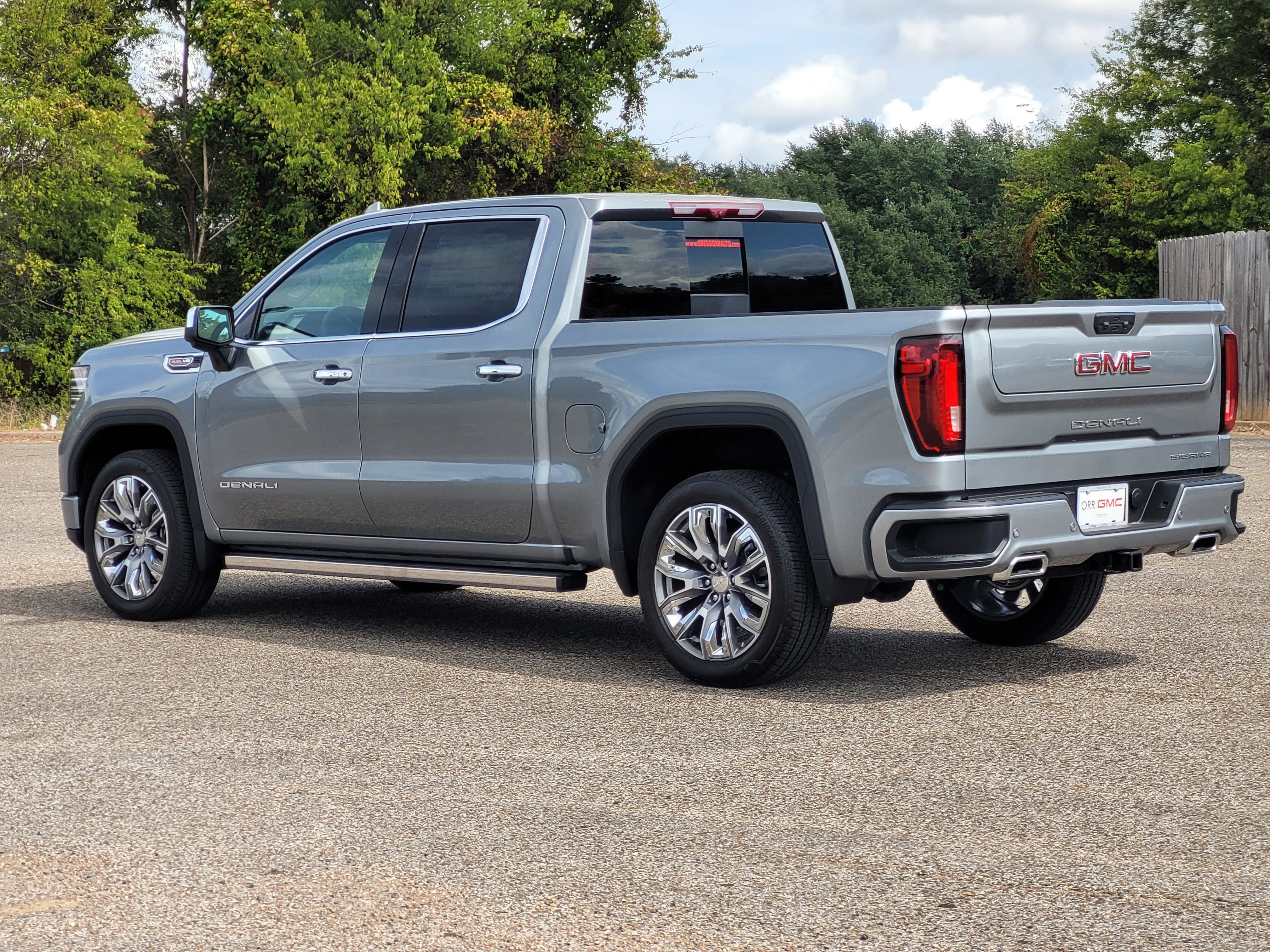 2026 GMC Sierra 1500 Denali - Photo 6