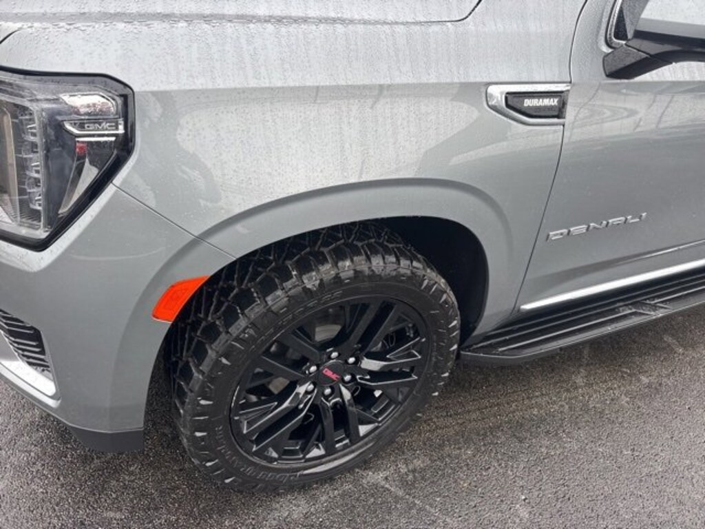 Used 2023 GMC Yukon XL Denali SUV