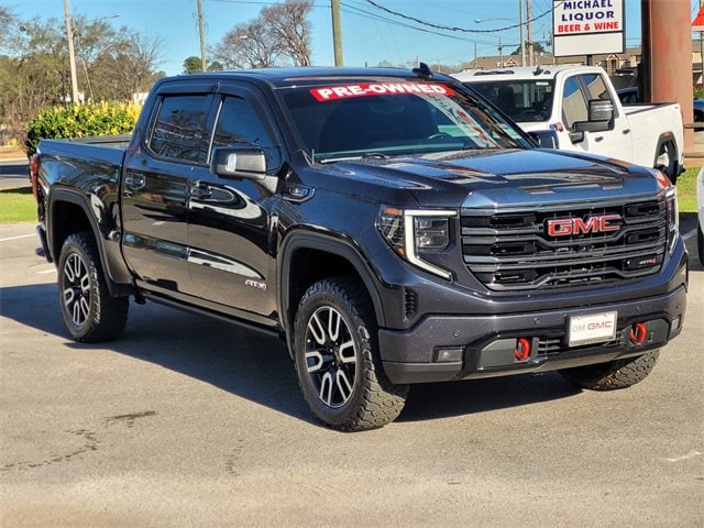 2023 GMC Sierra 1500 AT4's photo
