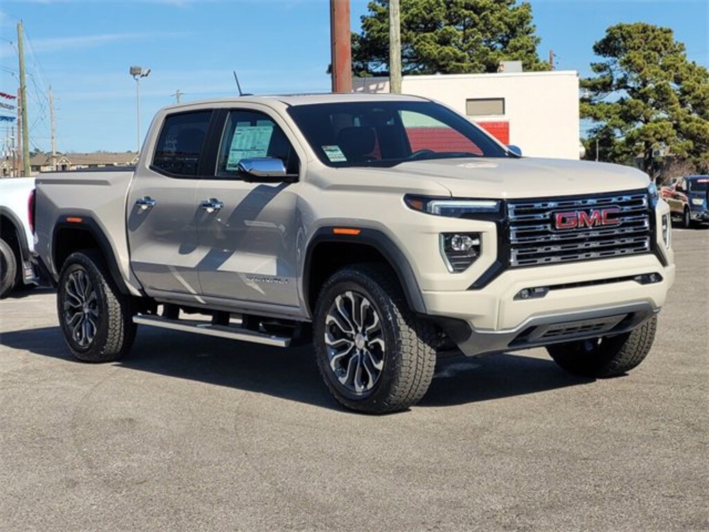 New 2026 GMC Canyon Denali Truck