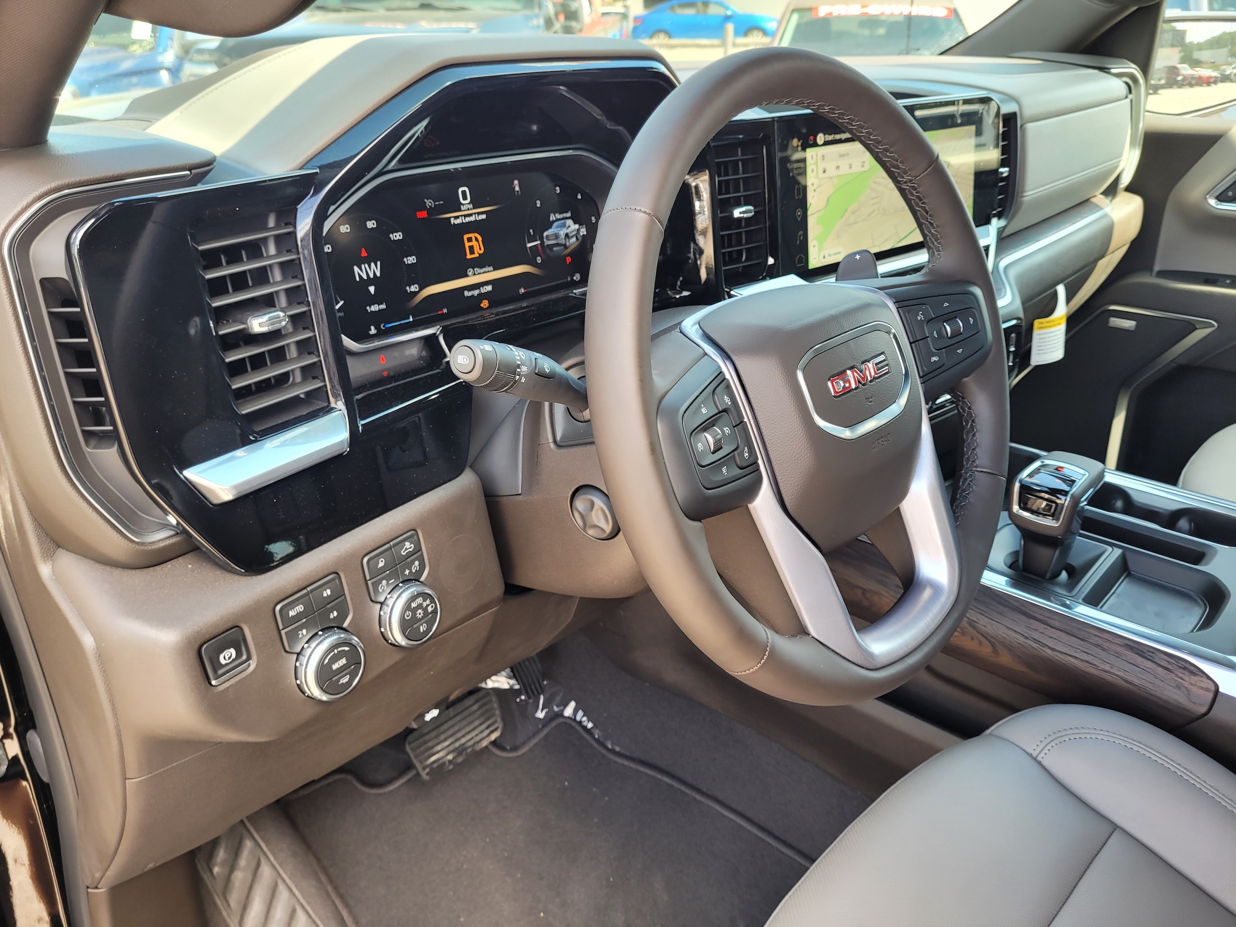 2026 GMC Sierra 1500 SLT - Photo 22