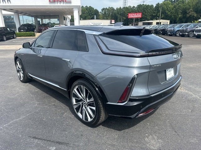 Used 2023 Cadillac LYRIQ Luxury with VIN 1GYKPMRK8PZ002479 for sale in Longview, TX
