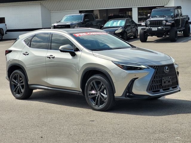 2025 Lexus NX 450h+ 450+ Luxury AWD's photo