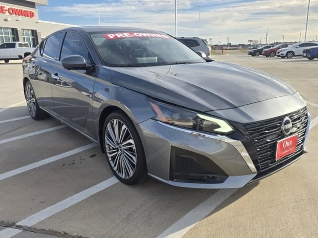 Used 2023 Nissan Altima 2.5 SL