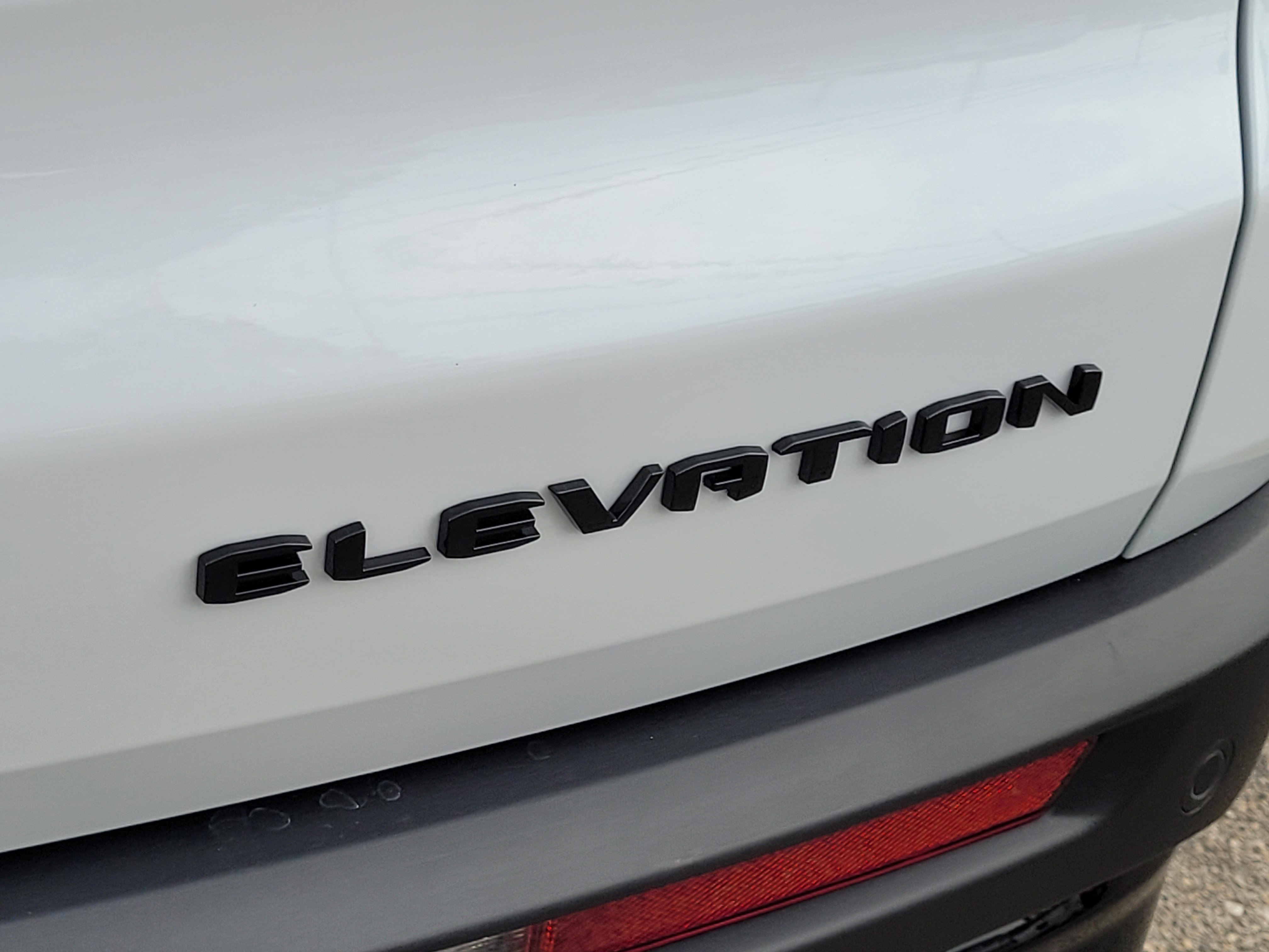 2027 GMC Acadia Elevation - Photo 8