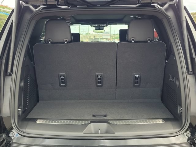 2026 GMC Yukon Denali - Photo 8