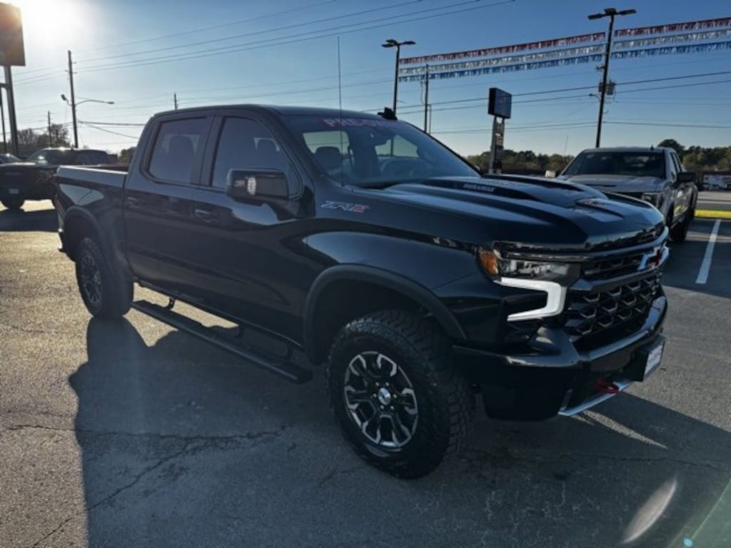 Used 2025 Chevrolet Silverado 1500 ZR2 Truck