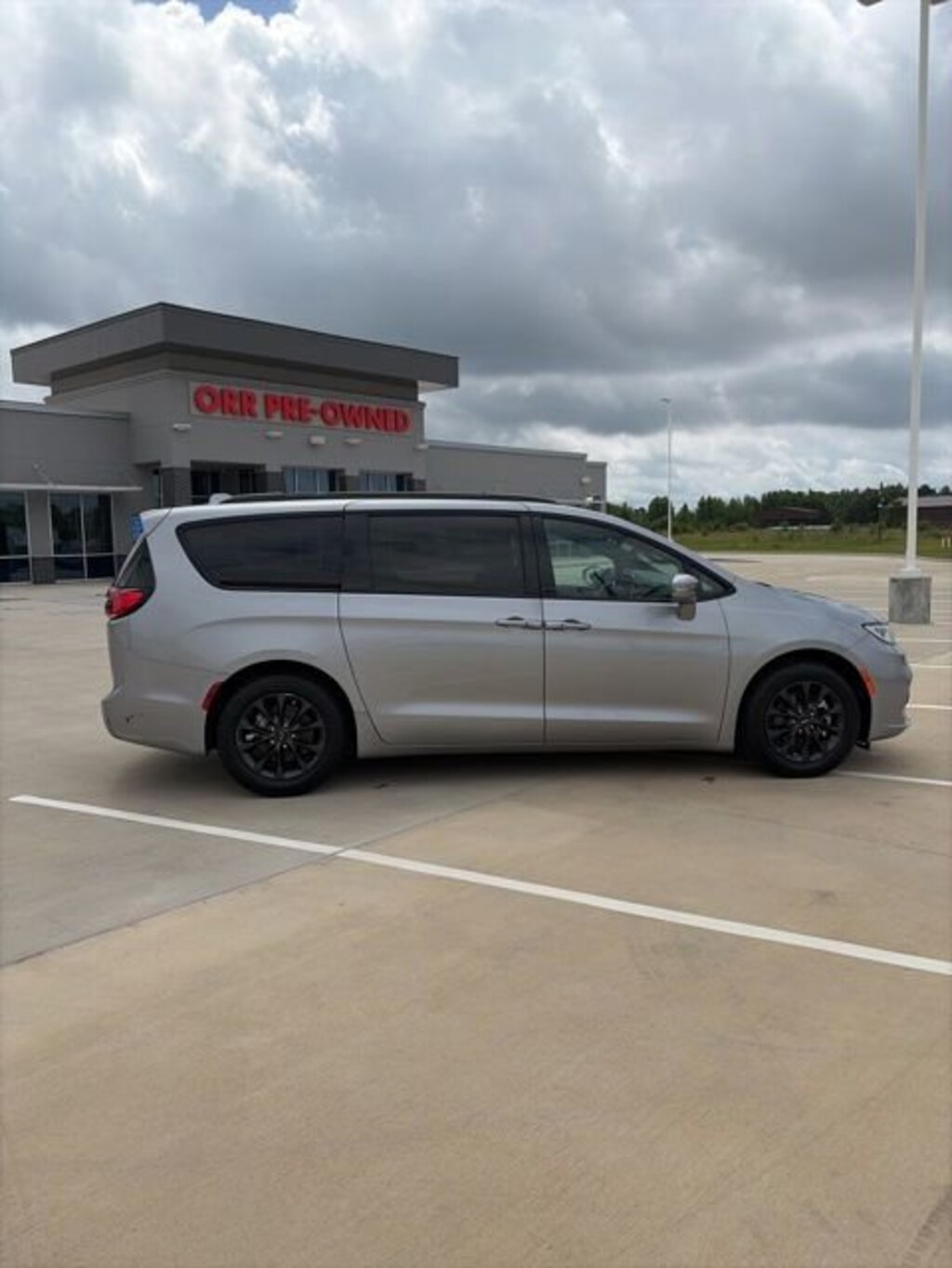 Used 2021 Chrysler Pacifica Touring