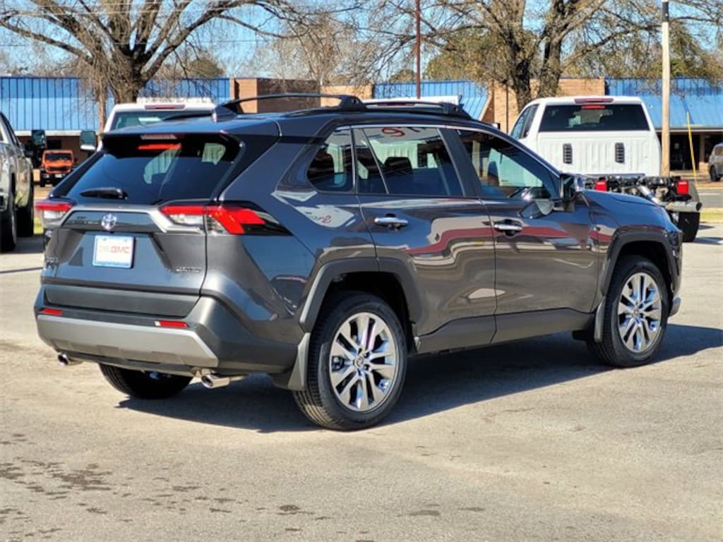 Used 2023 Toyota RAV4 Limited
