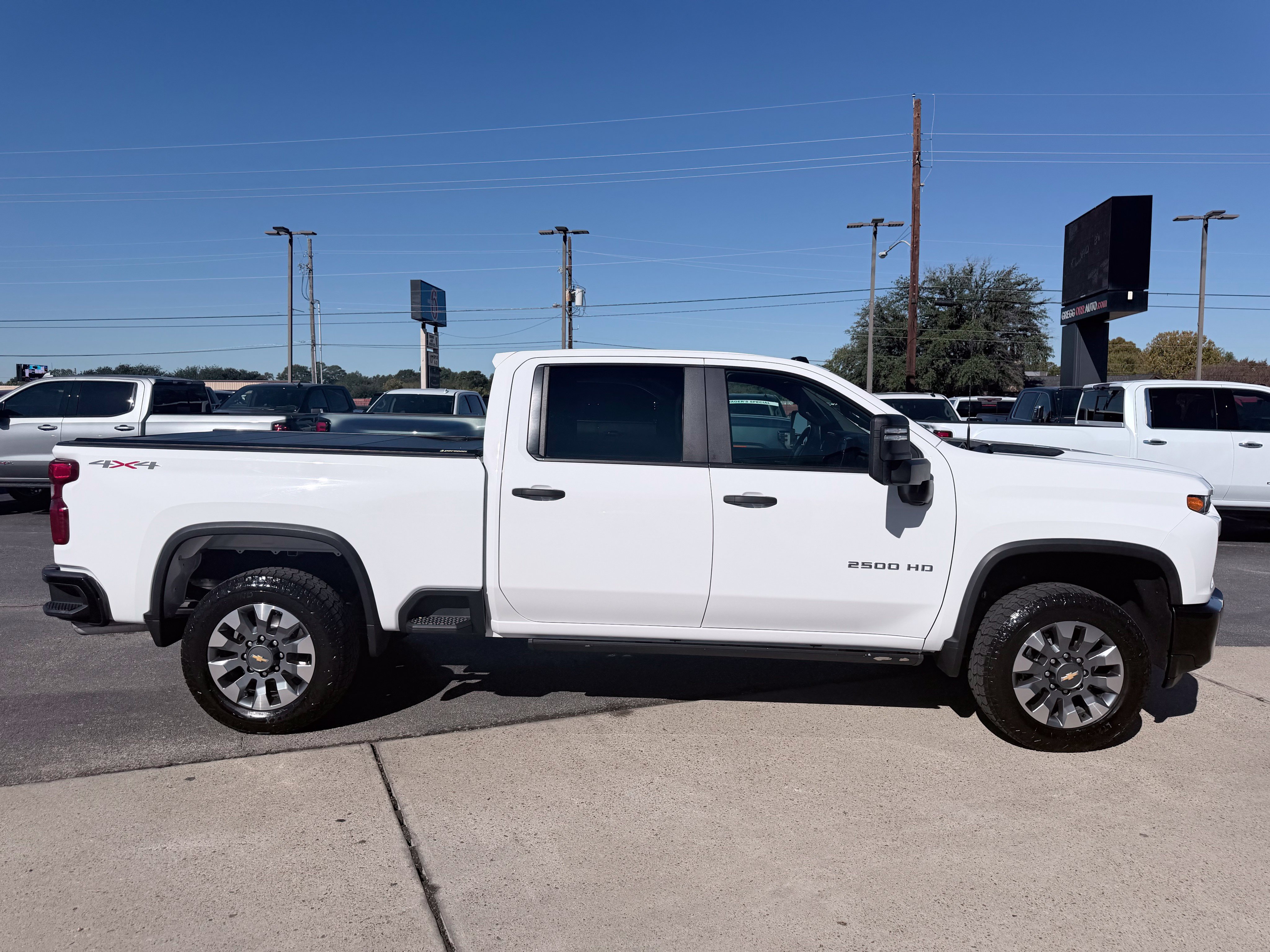 Used 2022 Chevrolet Silverado 2500 HD Custom Truck