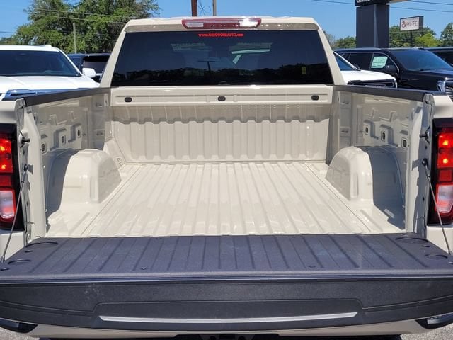 2026 GMC Sierra 1500 Pro - Photo 9