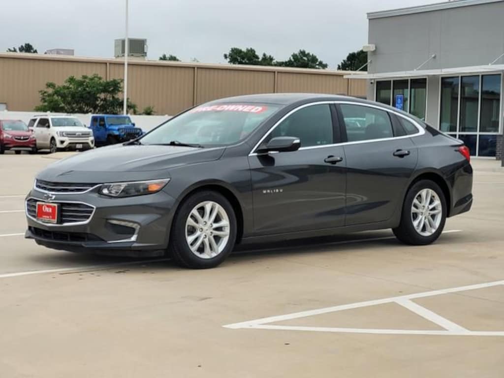 Used 2018 Chevrolet Malibu LT Car