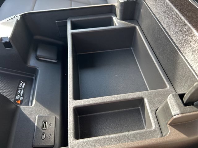 2026 GMC Sierra 1500 SLT - Photo 37