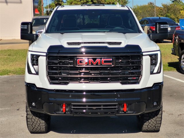 2026 Gmc Sierra 2500 HD AT4X photo 2