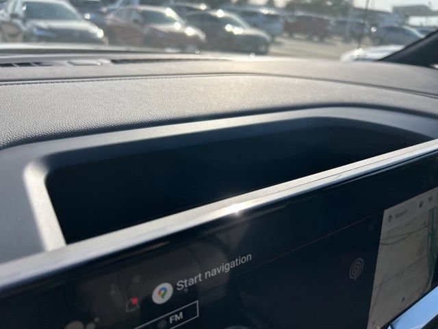 2026 GMC Sierra 1500 SLT - Photo 24