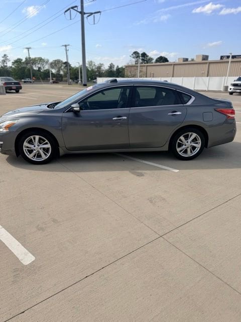 Used 2015 Nissan Altima SL with VIN 1N4AL3AP2FN865384 for sale in Longview, TX