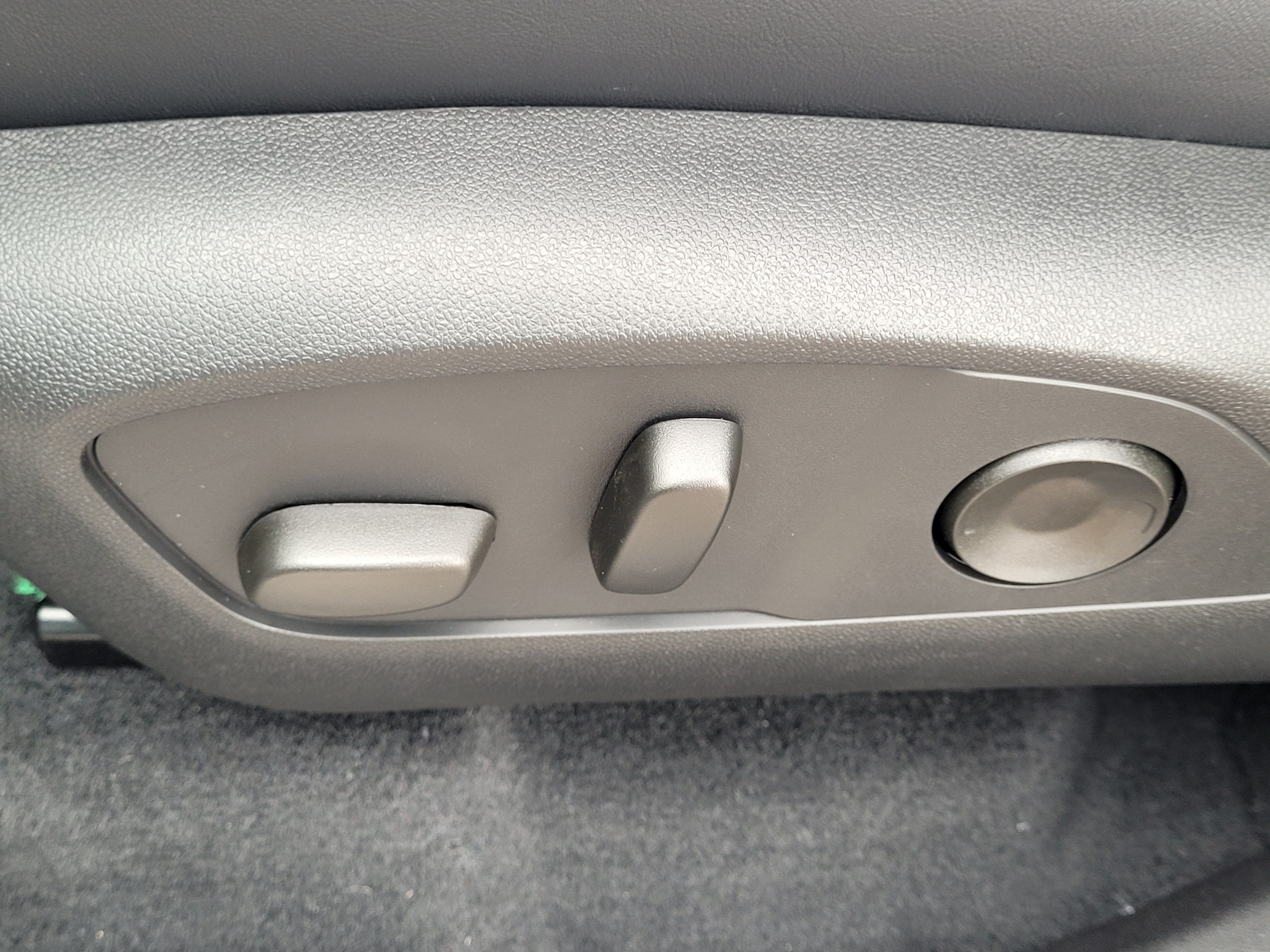 2027 GMC Acadia Elevation - Photo 22