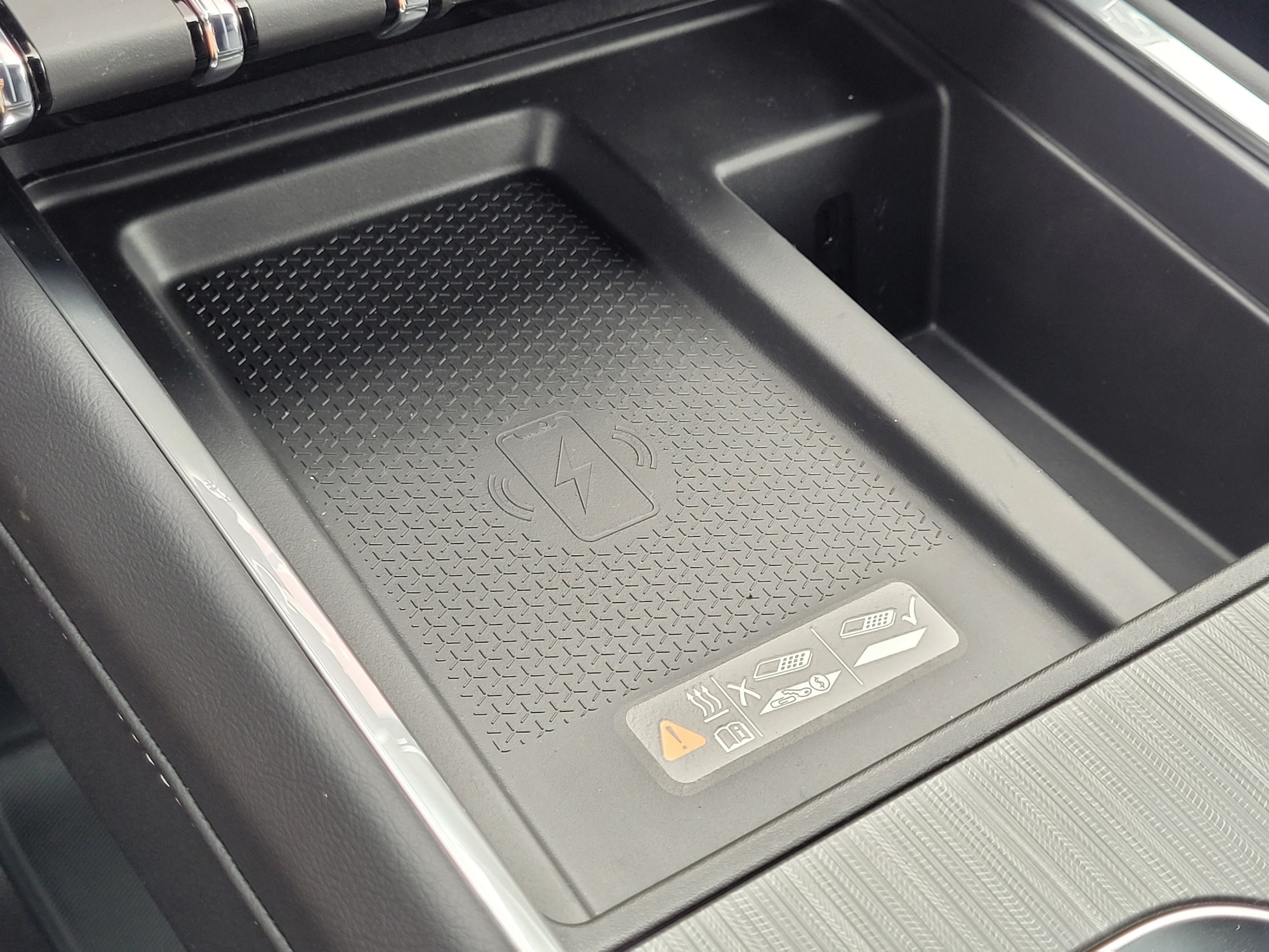 2027 GMC Acadia Elevation - Photo 19