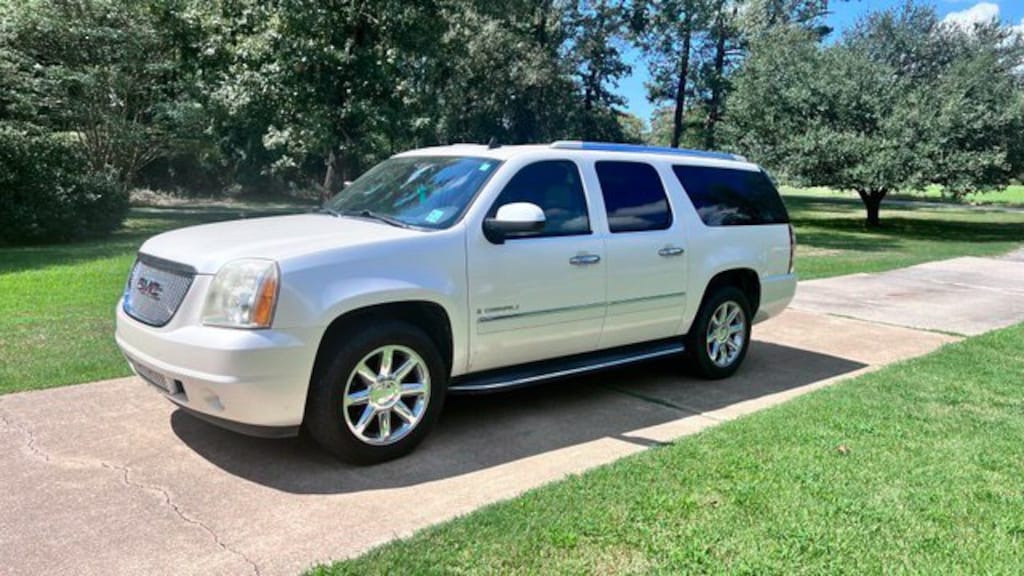 Used 2009 GMC Yukon XL 4DR 2WD 1500 SUV