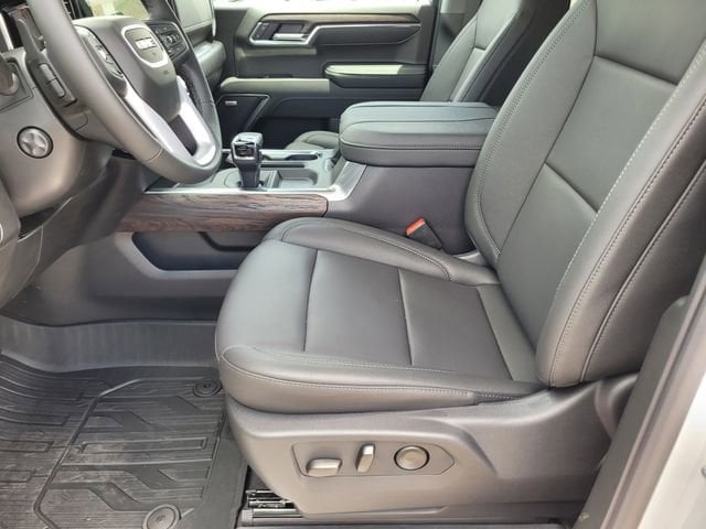2026 GMC Sierra 1500 SLT - Photo 20