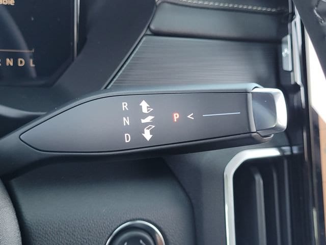 2026 GMC Acadia Elevation - Photo 17