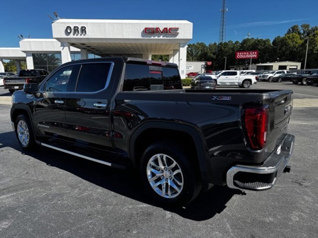 Used 2021 GMC Sierra 1500 SLT Truck