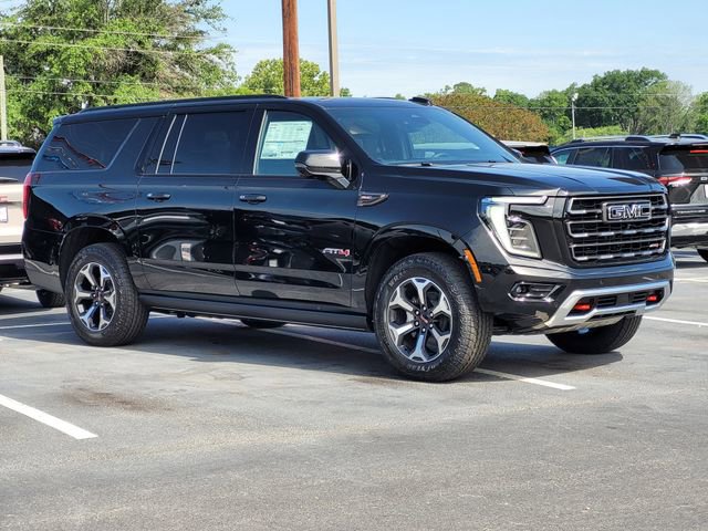 2026 GMC Yukon 4WD AT4 Ultimate AWD's photo