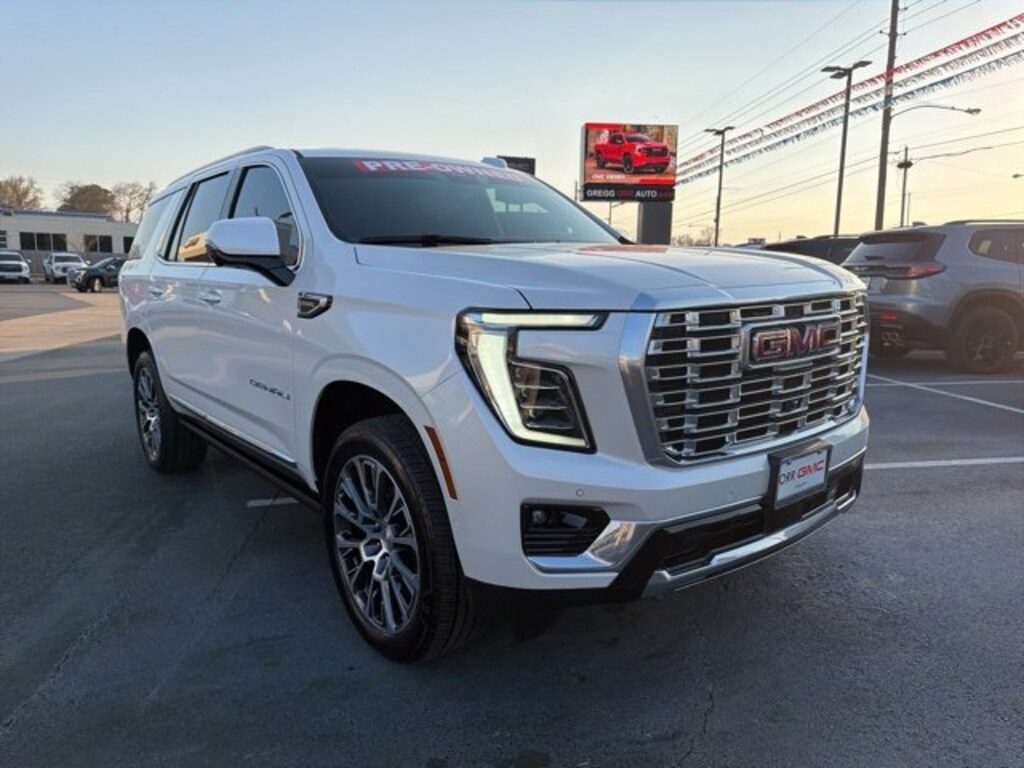 Used 2025 GMC Yukon Denali SUV