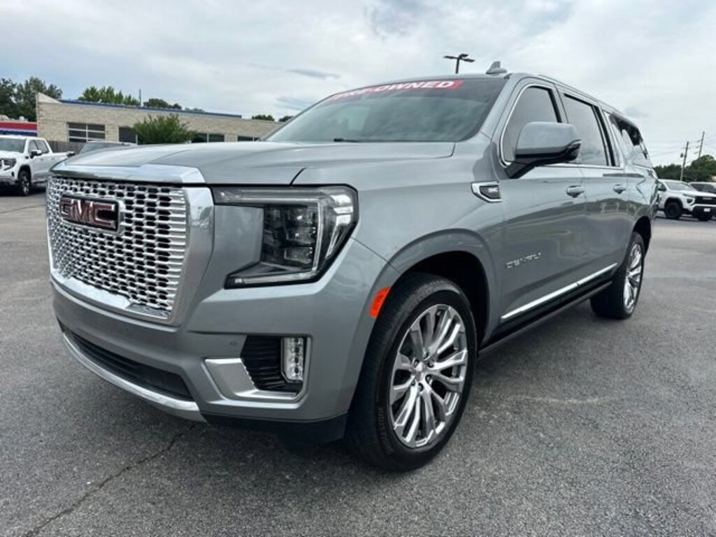 Used 2023 GMC Yukon XL Denali SUV