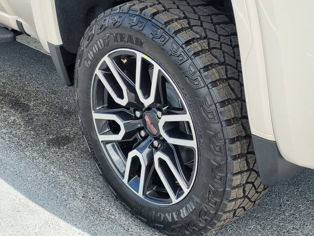 2026 GMC Sierra 1500 AT4 - Photo 7