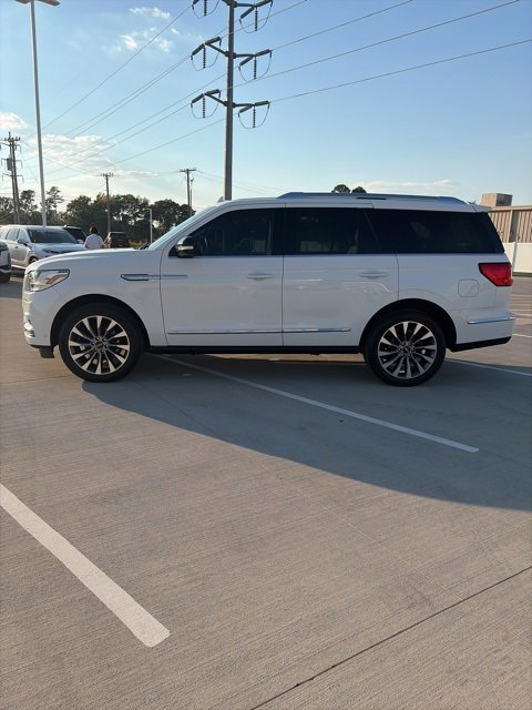 2020 Lincoln Navigator Reserve photo 2