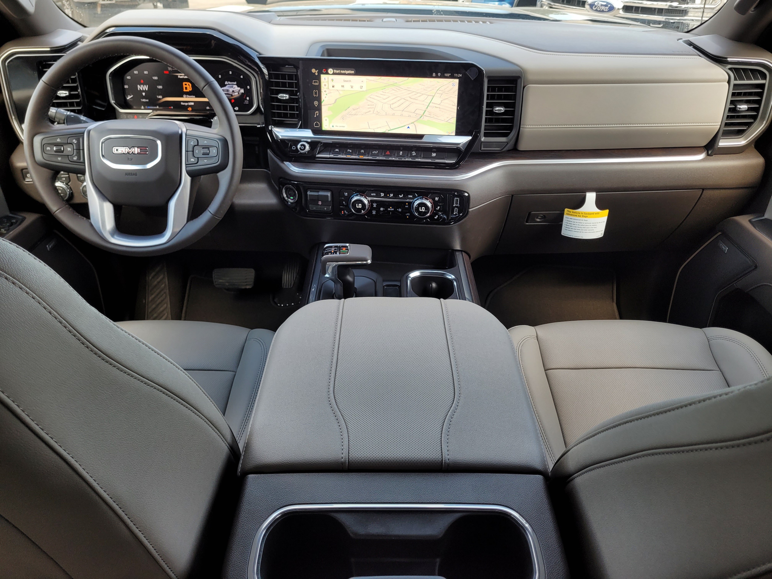 2026 GMC Sierra 1500 SLT - Photo 12