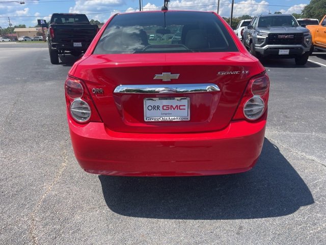 2015 Chevrolet Sonic LT photo 4