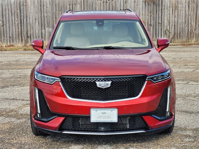 2023 Cadillac XT6 Sport photo 2