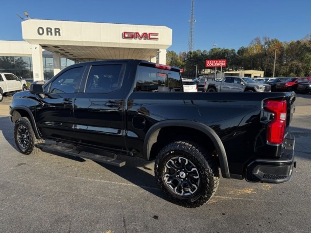 Used 2025 Chevrolet Silverado 1500 ZR2 Truck