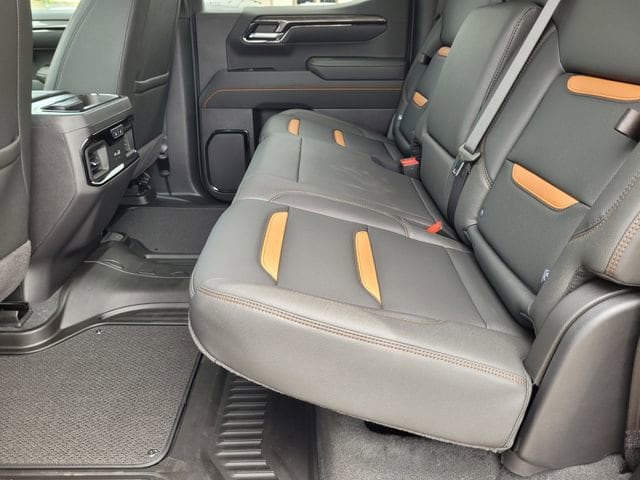 2026 GMC Sierra 1500 AT4 - Photo 25