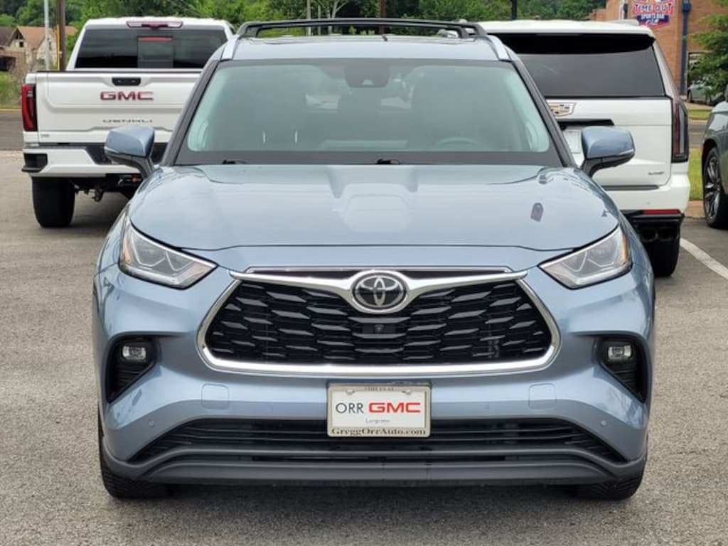Used 2022 Toyota Highlander Limited