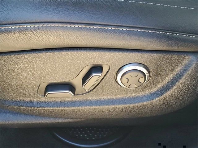 2024 GENESIS GV80 - Photo 16