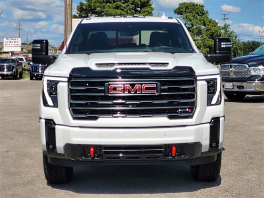 New 2026 GMC Sierra 2500 HD AT4 Truck