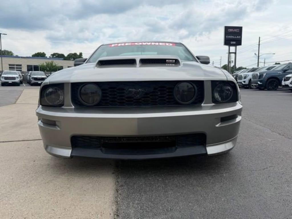 Used 2008 Ford Mustang GT Deluxe