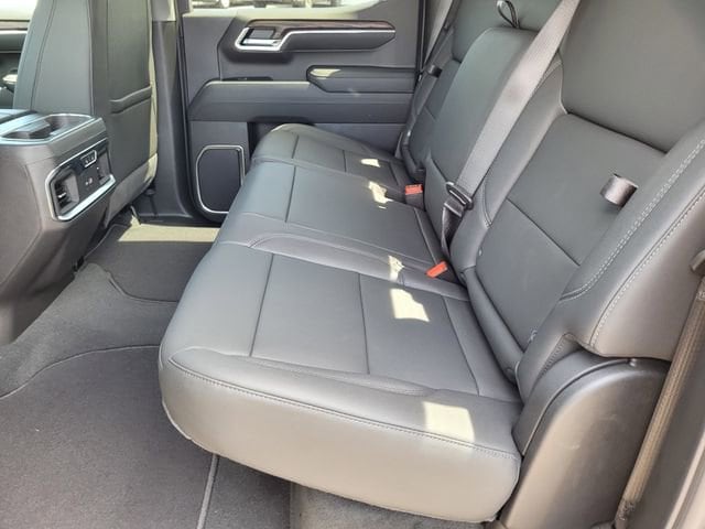 2026 GMC Sierra 1500 SLT - Photo 25