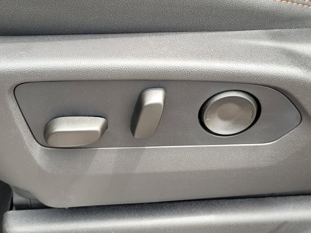 2026 GMC Sierra 1500 AT4 - Photo 22