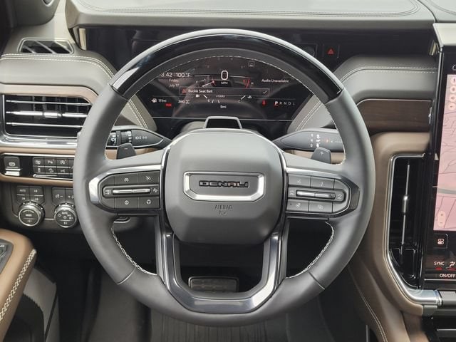 2026 GMC Yukon XL Denali Ultimate - Photo 8
