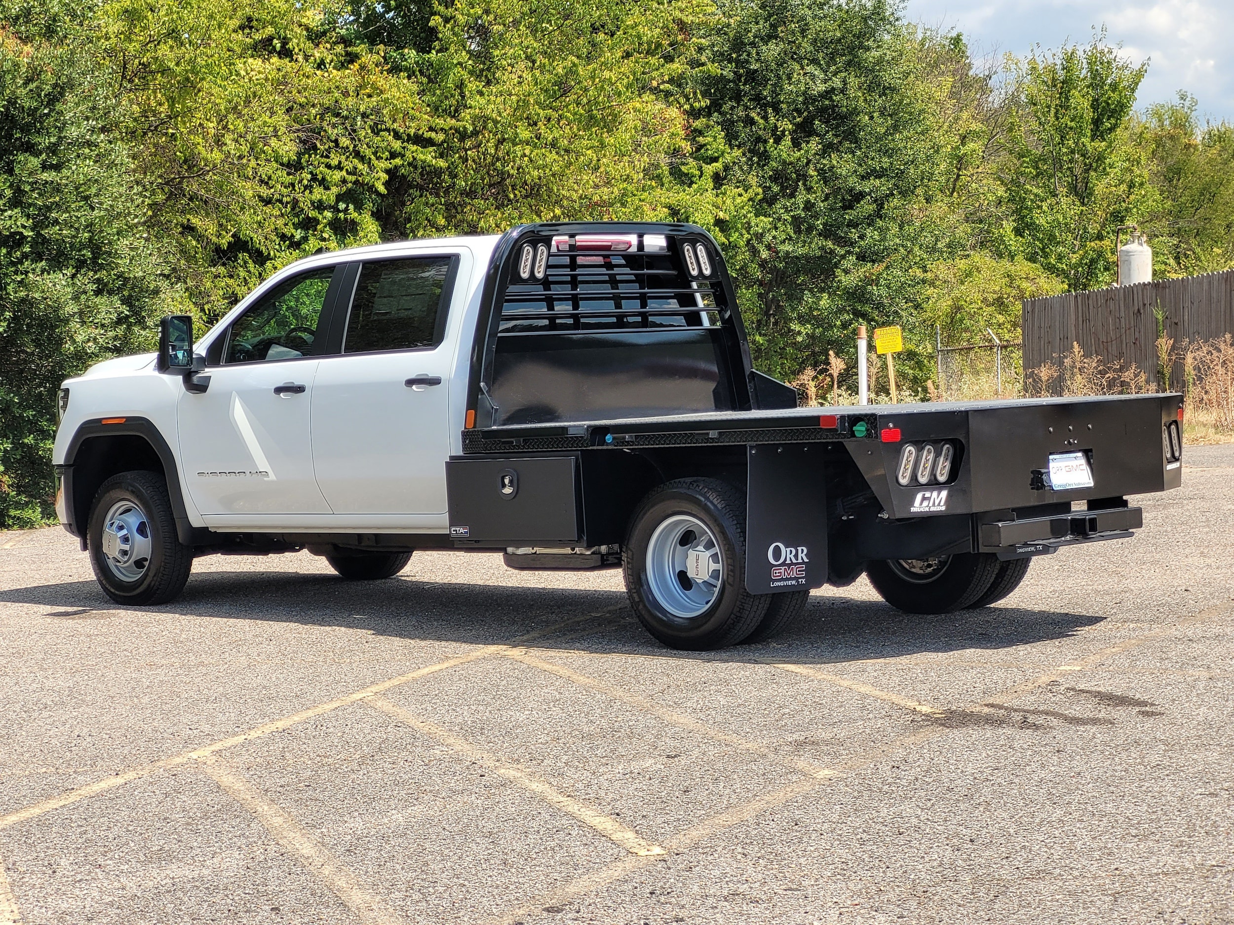 2026 GMC Sierra 3500 Chassis Cab Pro - Photo 6