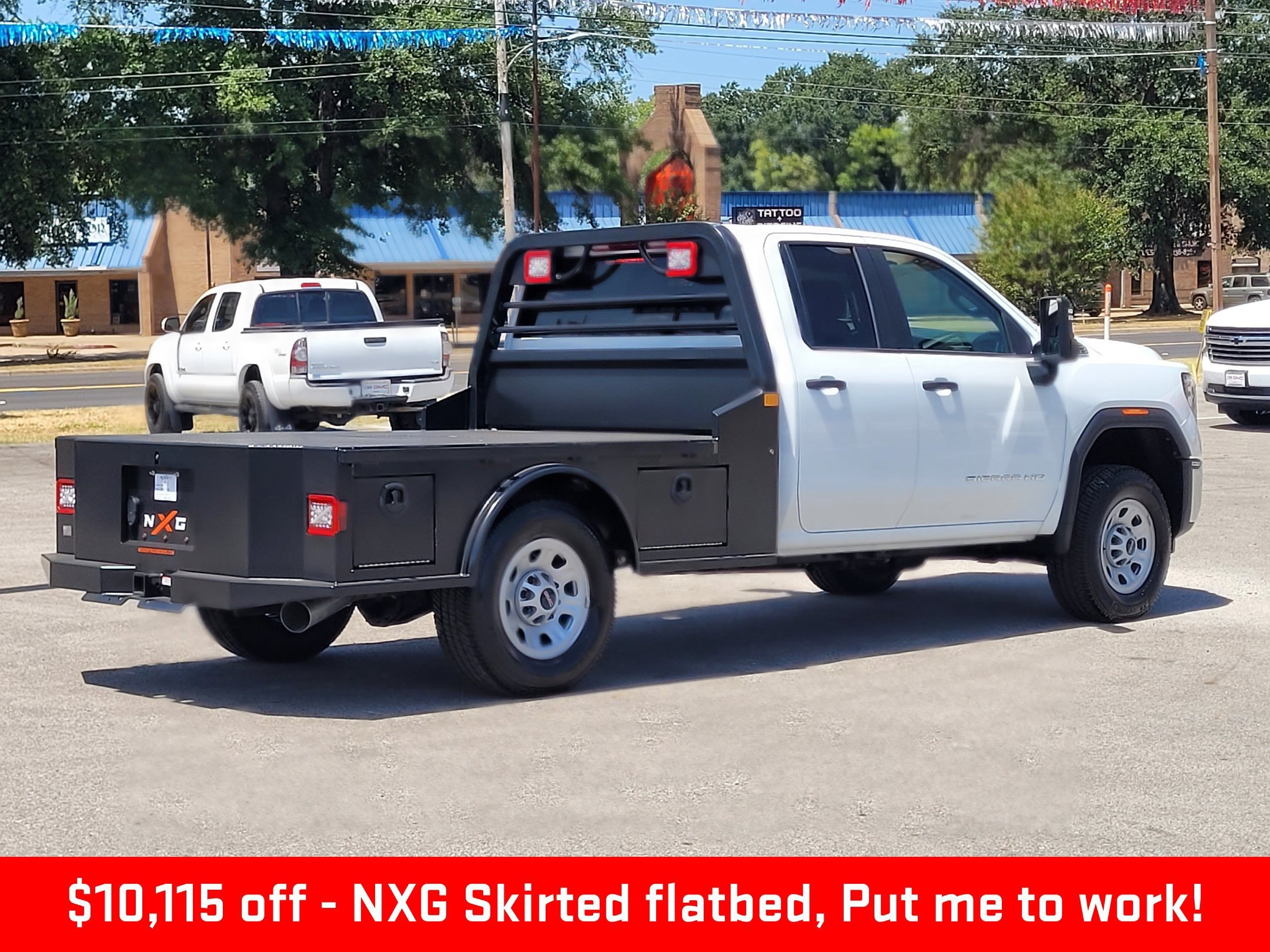 2026 GMC Sierra 3500HD Pro - Photo 4