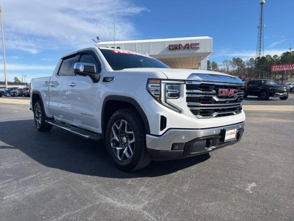 Used 2023 GMC Sierra 1500 SLT Truck