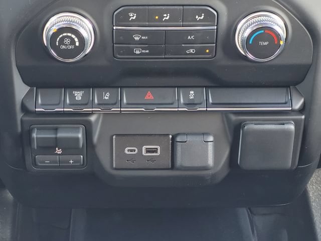 2026 GMC Sierra 3500HD Pro - Photo 16