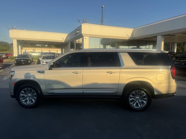 2023 Gmc Yukon XL Denali photo 3