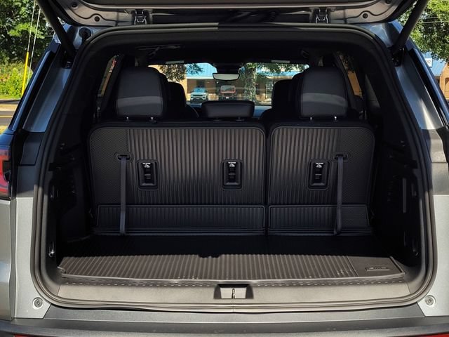 2026 GMC Acadia Elevation - Photo 9